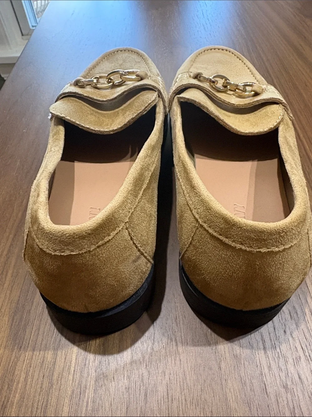 Old Navy classic tan